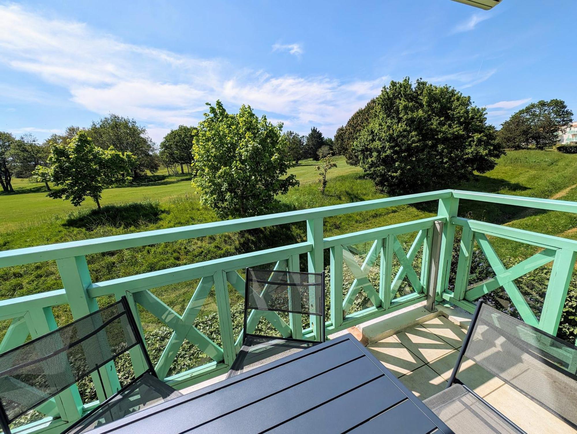 Appartement Avec Vue Sur Golf ポルニック エクステリア 写真
